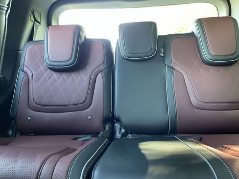 New 2026 INFINITI QX80 Autograph w/ Premium Cargo Package AWD/4WD image 16