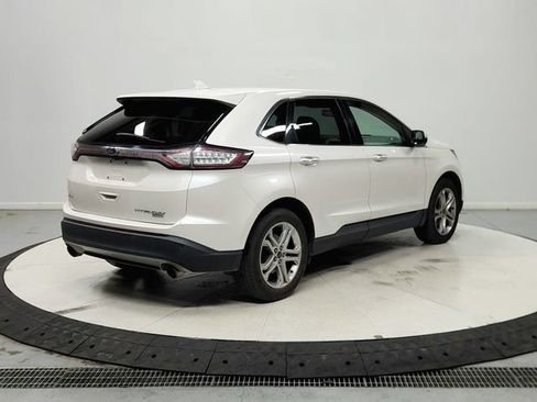 Used 2017 Ford Edge Titanium w/ Technology Package FWD image 8