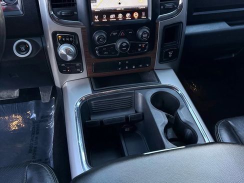 Used 2015 RAM 1500 Laramie w/ Convenience Group image 20