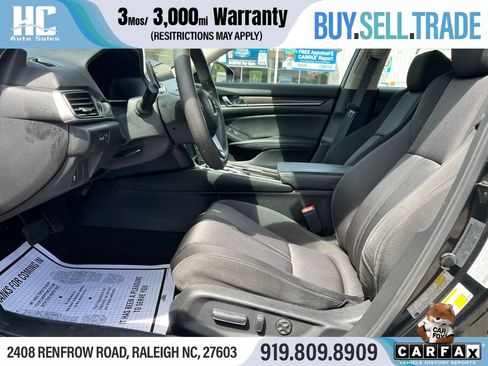 Used 2018 Honda Accord EX image 12