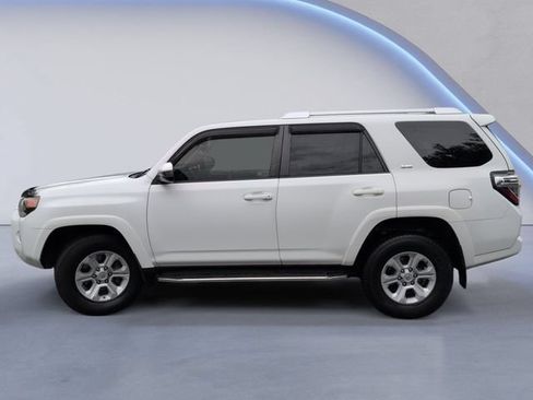 Used 2015 Toyota 4Runner SR5 RWD image 10