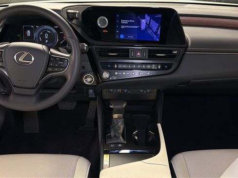 Certified 2024 Lexus ES 300h w/ Premium Package image 15