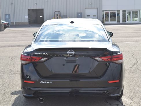 Used 2025 Nissan Sentra SR w/ SR Premium Package FWD image 7
