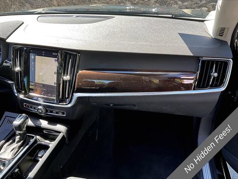 Used 2018 Volvo S90 T5 Momentum AWD/4WD image 15