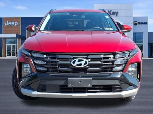 Used 2025 Hyundai Tucson SEL AWD/4WD image 7