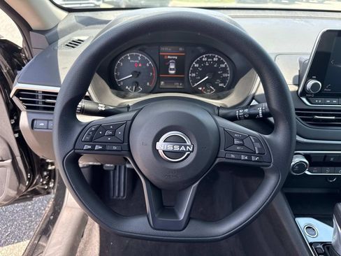 New 2025 Nissan Altima 2.5 S image 27