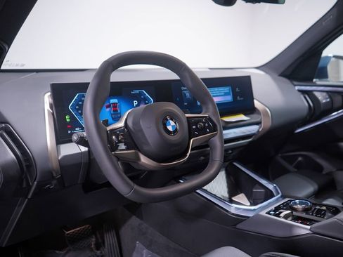 Used 2025 BMW X3 xDrive30i image 6