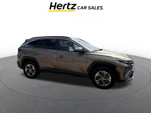 Used 2025 Hyundai Tucson Blue image 1