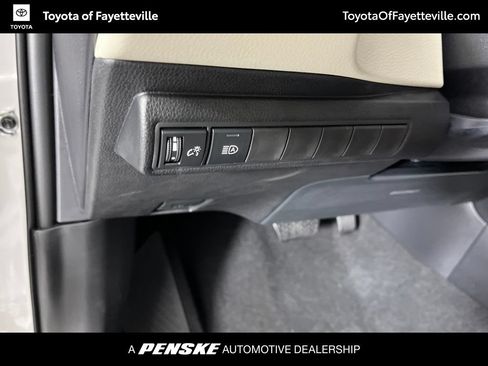 Used 2026 Toyota Corolla LE FWD image 25