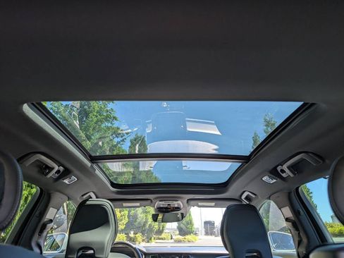 Used 2019 Volvo V90 T6 R-Design w/ Advanced Package AWD/4WD image 15