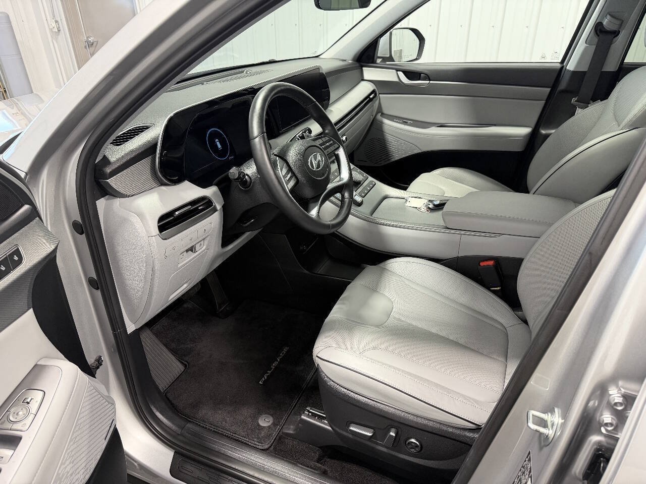 Used 2024 Hyundai Palisade SEL AWD/4WD image 11