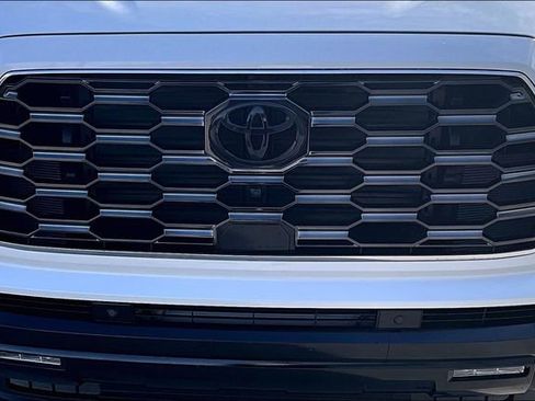 Used 2026 Toyota Sequoia Platinum image 31