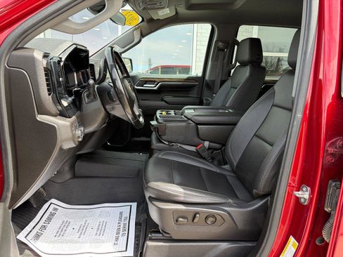 Used 2023 Chevrolet Silverado 1500 LT AWD/4WD image 8