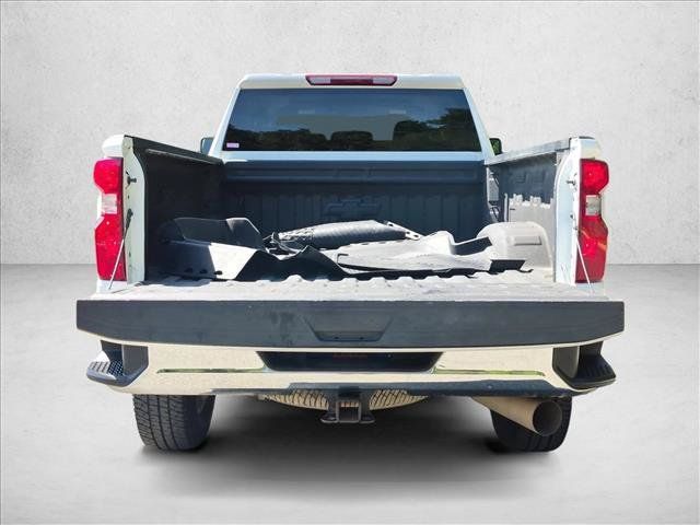 Used 2023 Chevrolet Silverado 2500 LT w/ Convenience Package AWD/4WD image 6