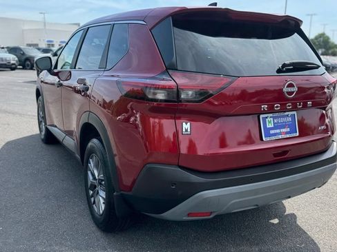 Used 2023 Nissan Rogue S AWD/4WD image 8