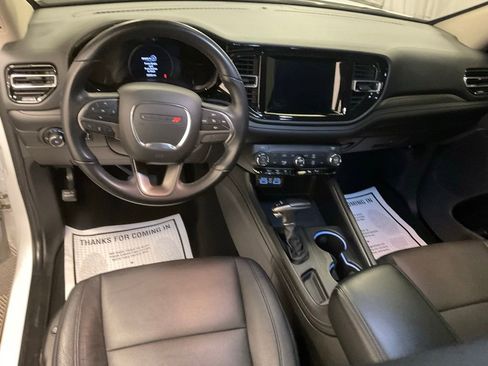 Used 2022 Dodge Durango SXT AWD/4WD image 2