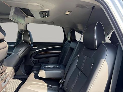 Used 2019 Acura MDX w/ Advance & Entertainment Pkg FWD image 27