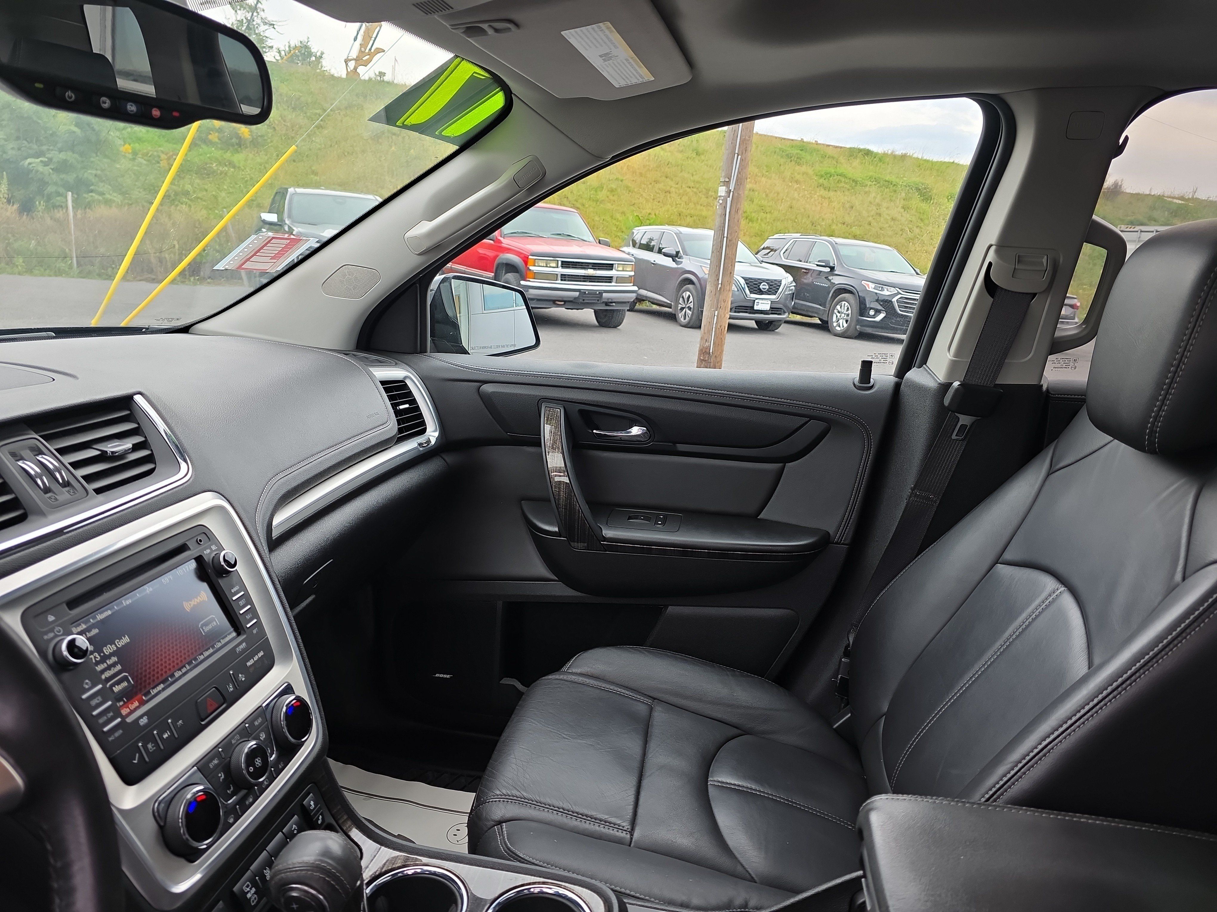 Used 2017 GMC Acadia Limited SLT AWD/4WD image 23