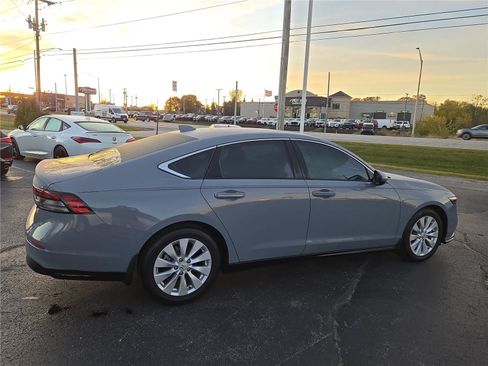 Used 2023 Honda Accord Touring image 28