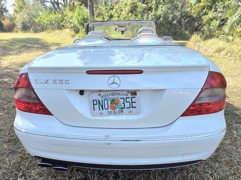 Used 2008 Mercedes-Benz CLK 550 Cabriolet image 6
