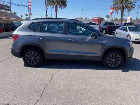 Used 2023 Volkswagen Taos S w/ Driver Assistance Package FWD image 4