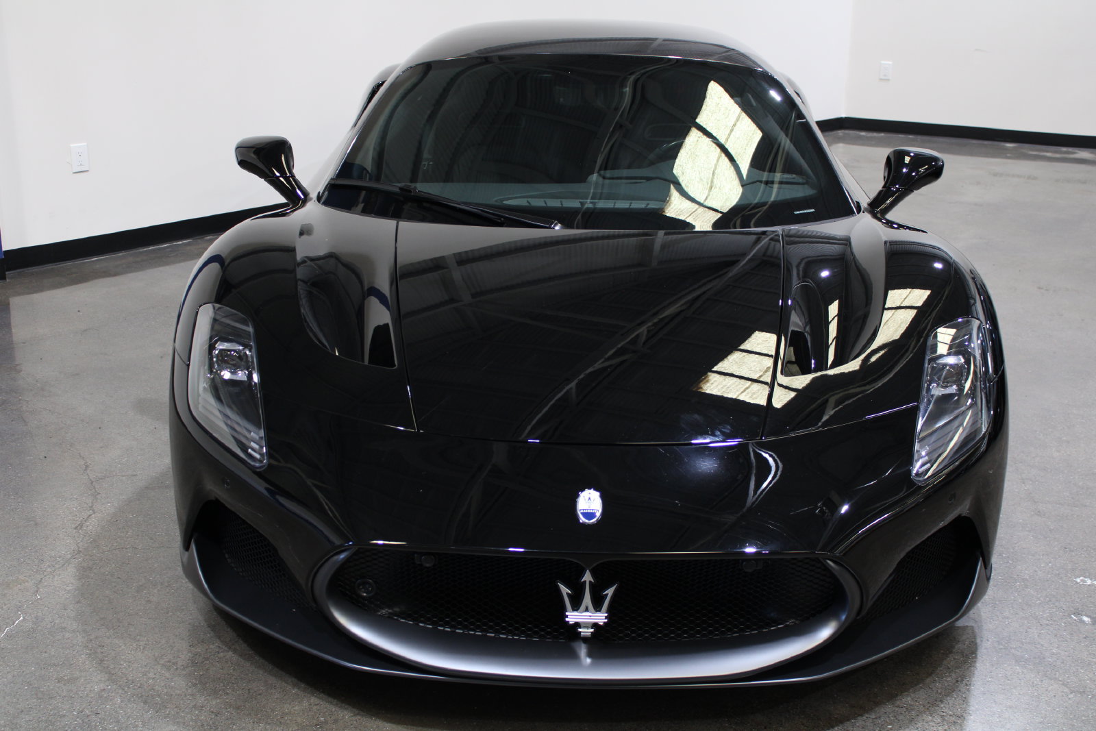 Used 2022 Maserati MC20 Coupe RWD image 6