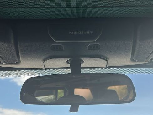 Used 2018 Jeep Wrangler Unlimited Sport image 28