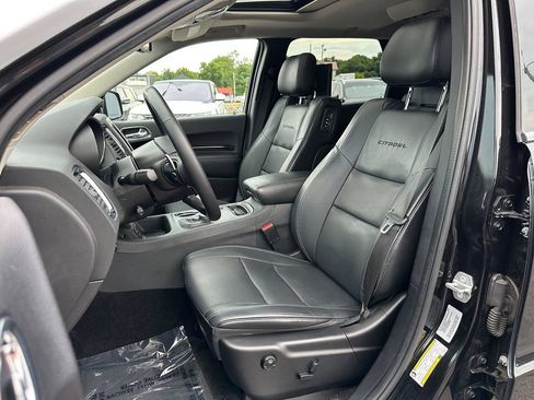 Used 2015 Dodge Durango Citadel w/ Technology Group RWD image 9
