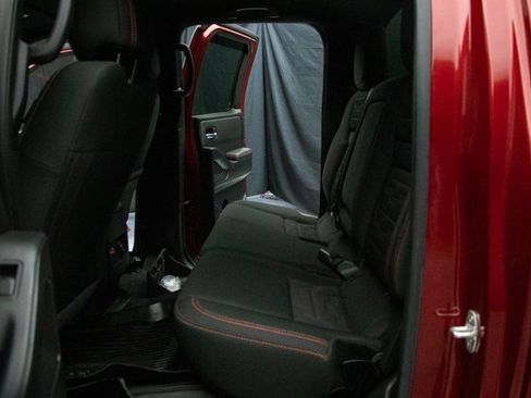 Used 2023 Nissan Frontier PRO-4X w/ Pro Convenience Package image 20