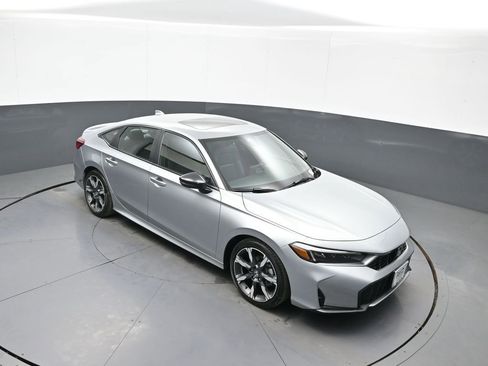 Used 2025 Honda Civic Sport Touring image 34