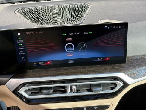 Certified 2023 BMW 330i Sedan w/ Driving Assistance Package image 27