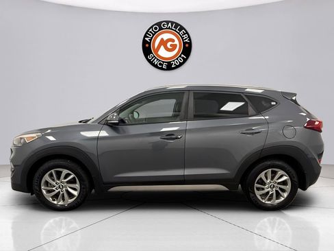 Used 2018 Hyundai Tucson SEL Plus image 4