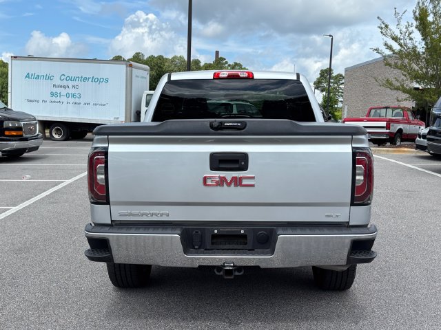 Used 2018 GMC Sierra 1500 SLT w/ SLT Premium Package AWD/4WD image 4