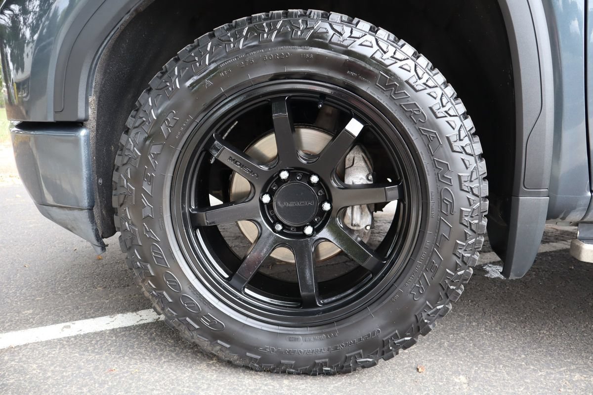 Used 2020 GMC Sierra 1500 Elevation w/ Elevation Value Package AWD/4WD image 41