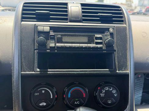 Used 2010 Honda Element LX image 23