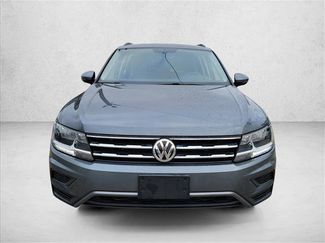 Used 2020 Volkswagen Tiguan SE video 2