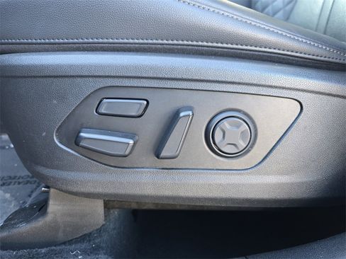 Used 2023 Kia Sorento SX Prestige image 15