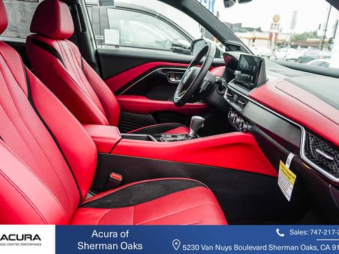 Certified 2025 Acura ADX A-Spec image 22