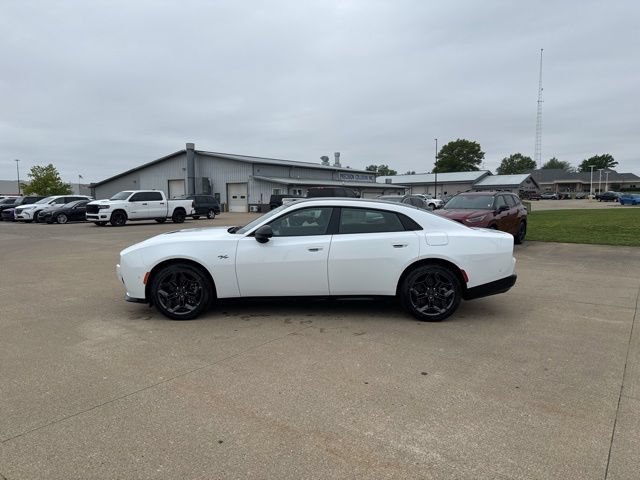 New 2026 Dodge Charger R/T w/ Driver Convenience Group AWD/4WD image 4