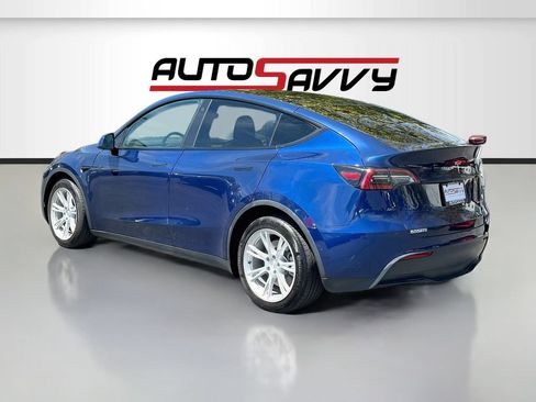 Used 2021 Tesla Model Y Long Range AWD/4WD image 5
