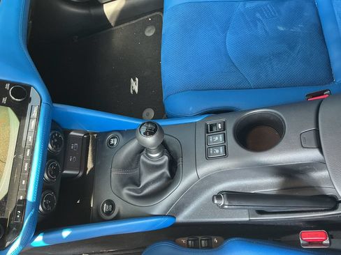 Used 2024 Nissan Z Performance w/ Floor Mat Package RWD image 25