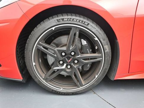 Used 2020 Chevrolet Corvette Stingray Preferred Cpe w/ 2LT Preferred Equipment Group RWD image 11