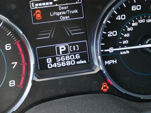 Used 2017 Subaru Forester 2.0XT Touring image 4