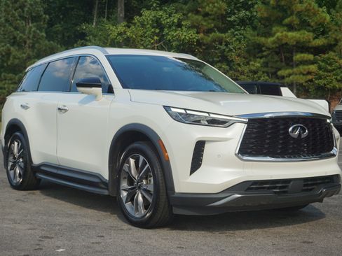 Used 2022 INFINITI QX60 Luxe w/ Vision Package image 11