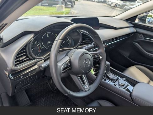 Certified 2025 MAZDA MAZDA3 s w/ Black Accent Package FWD image 12