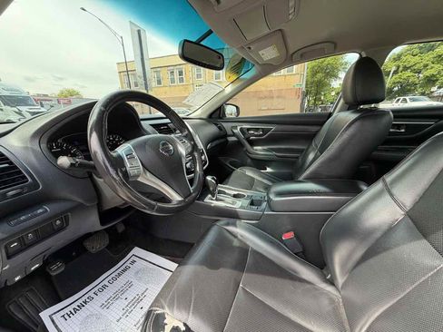 Used 2018 Nissan Altima 2.5 SL FWD image 14