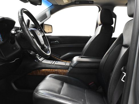 Used 2017 Chevrolet Tahoe Premier image 3