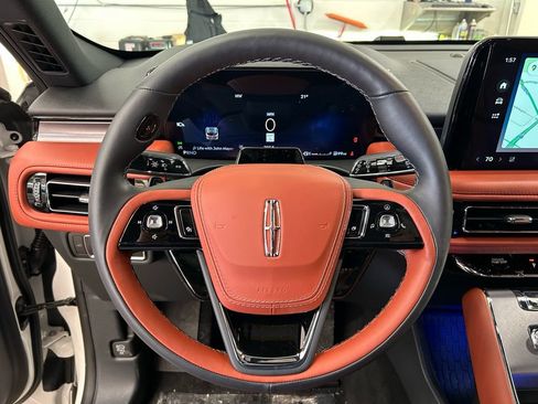 New 2026 Lincoln Aviator Reserve AWD/4WD image 15