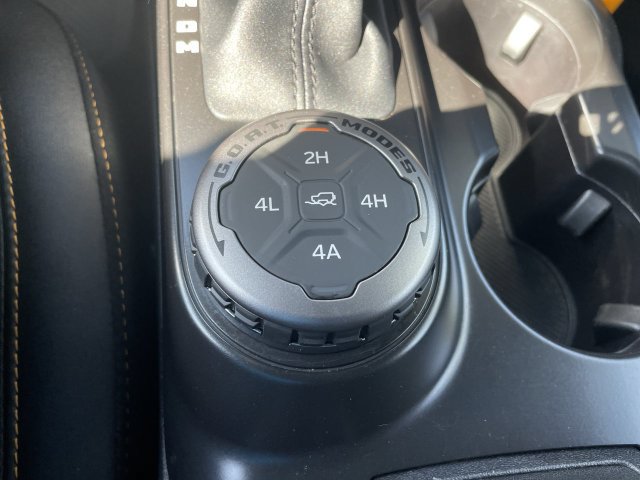 Used 2024 Ford Bronco Badlands AWD/4WD image 18