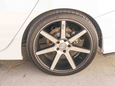 Used 2017 Honda Accord Sport Special Edition image 6